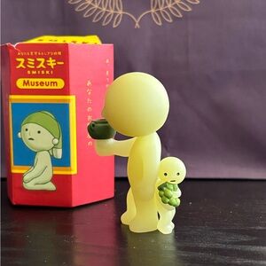 [NEW] Smiski Museum Series; Bacchus with mini figure